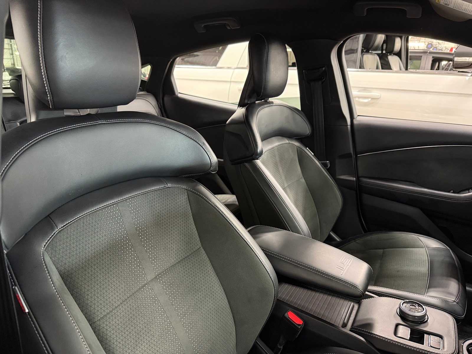 Thumbnail: 2021 Ford Mustang Mach-E - 2