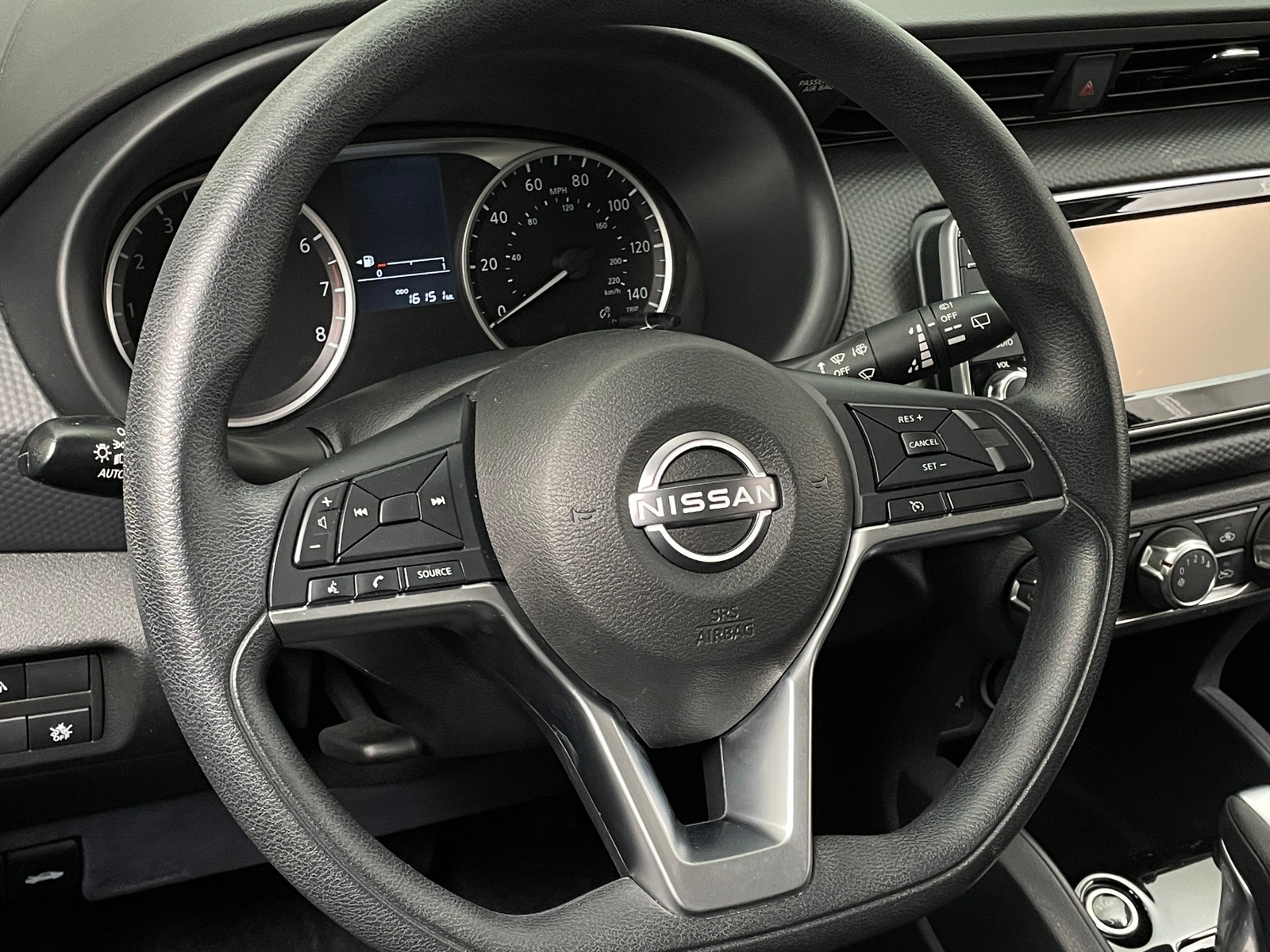 Thumbnail: 2022 Nissan Kicks - 5