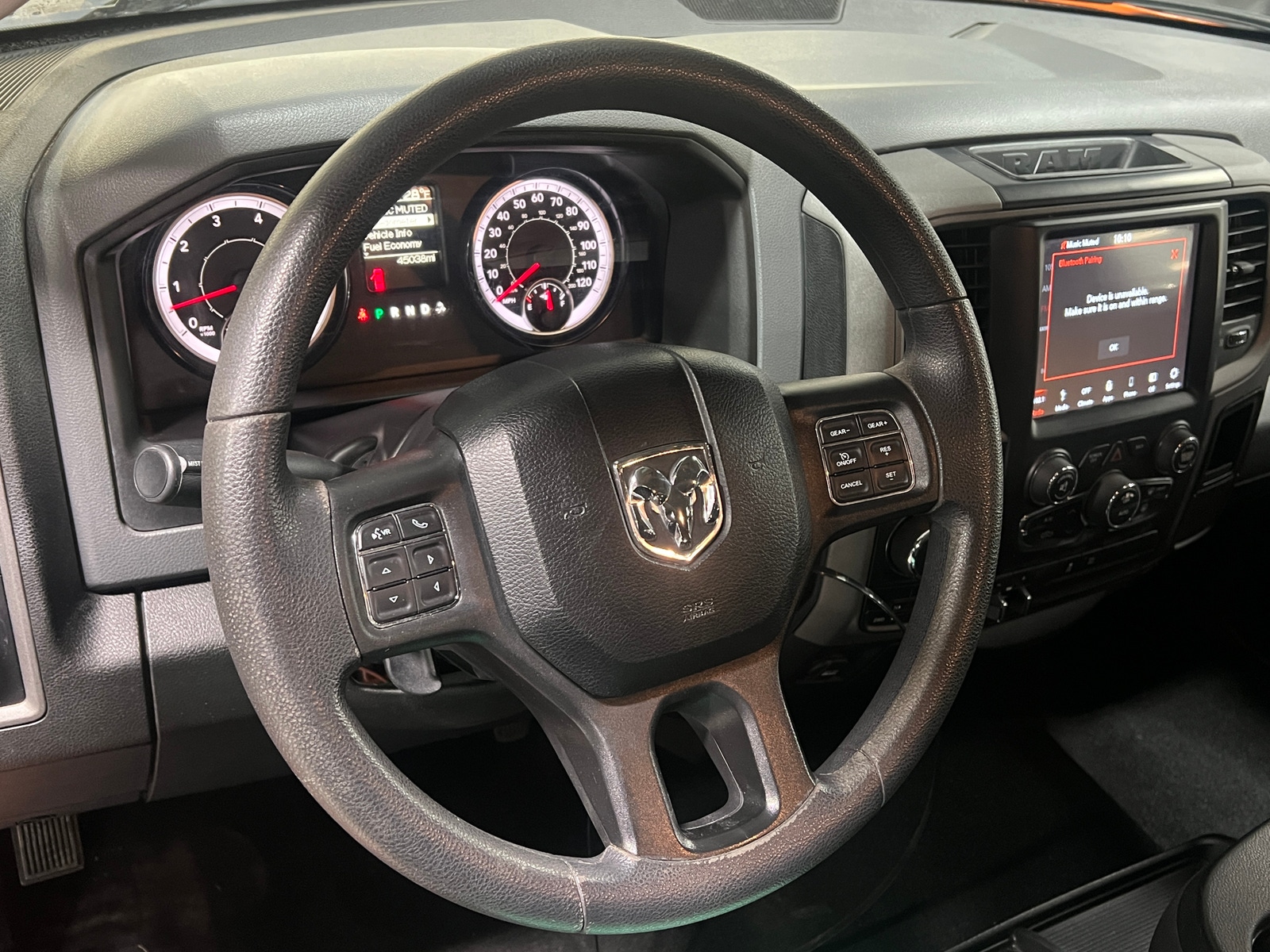Thumbnail: 2019 RAM 1500 Classic - 5