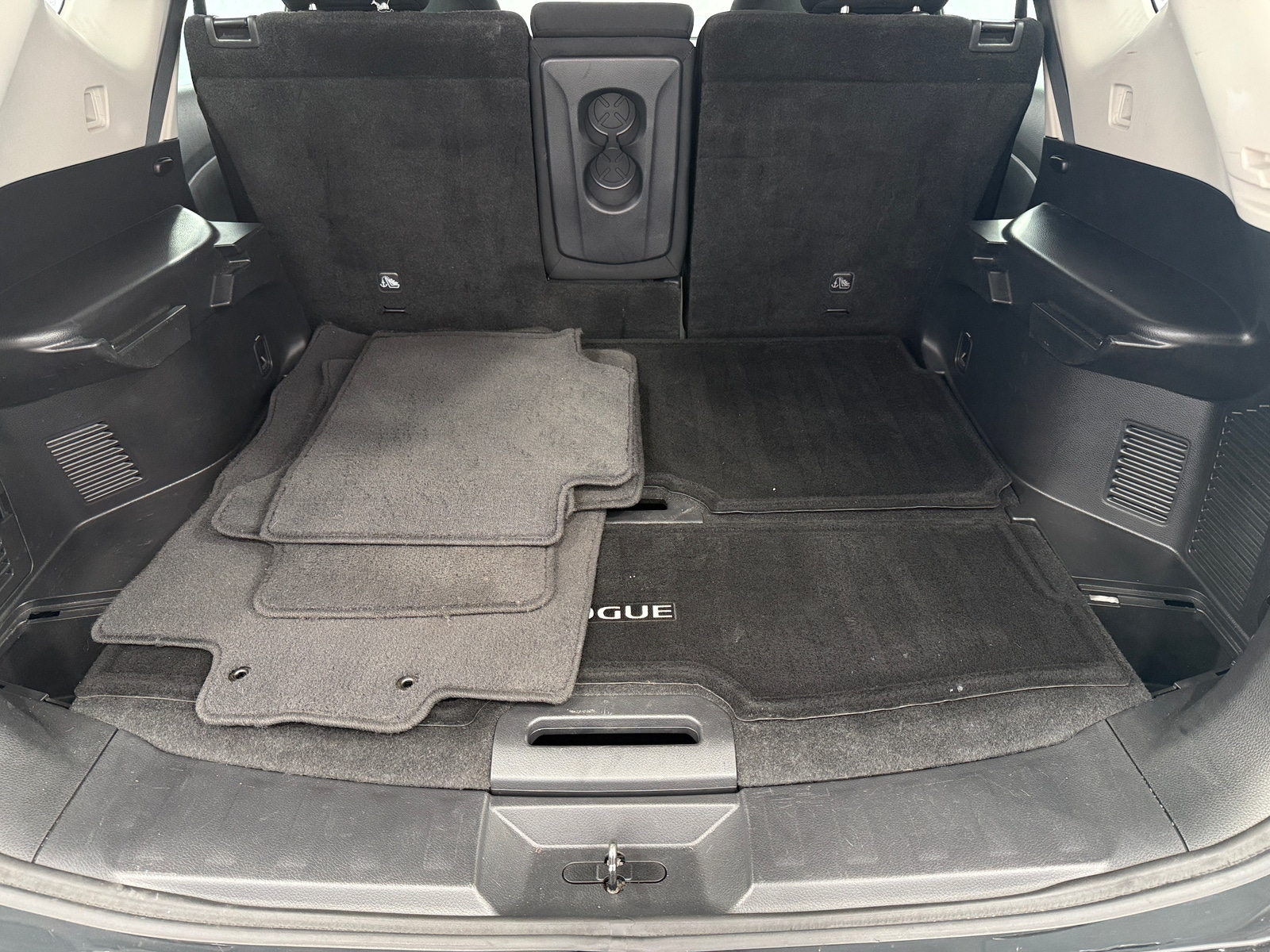 Thumbnail: 2019 Nissan Rogue - 7