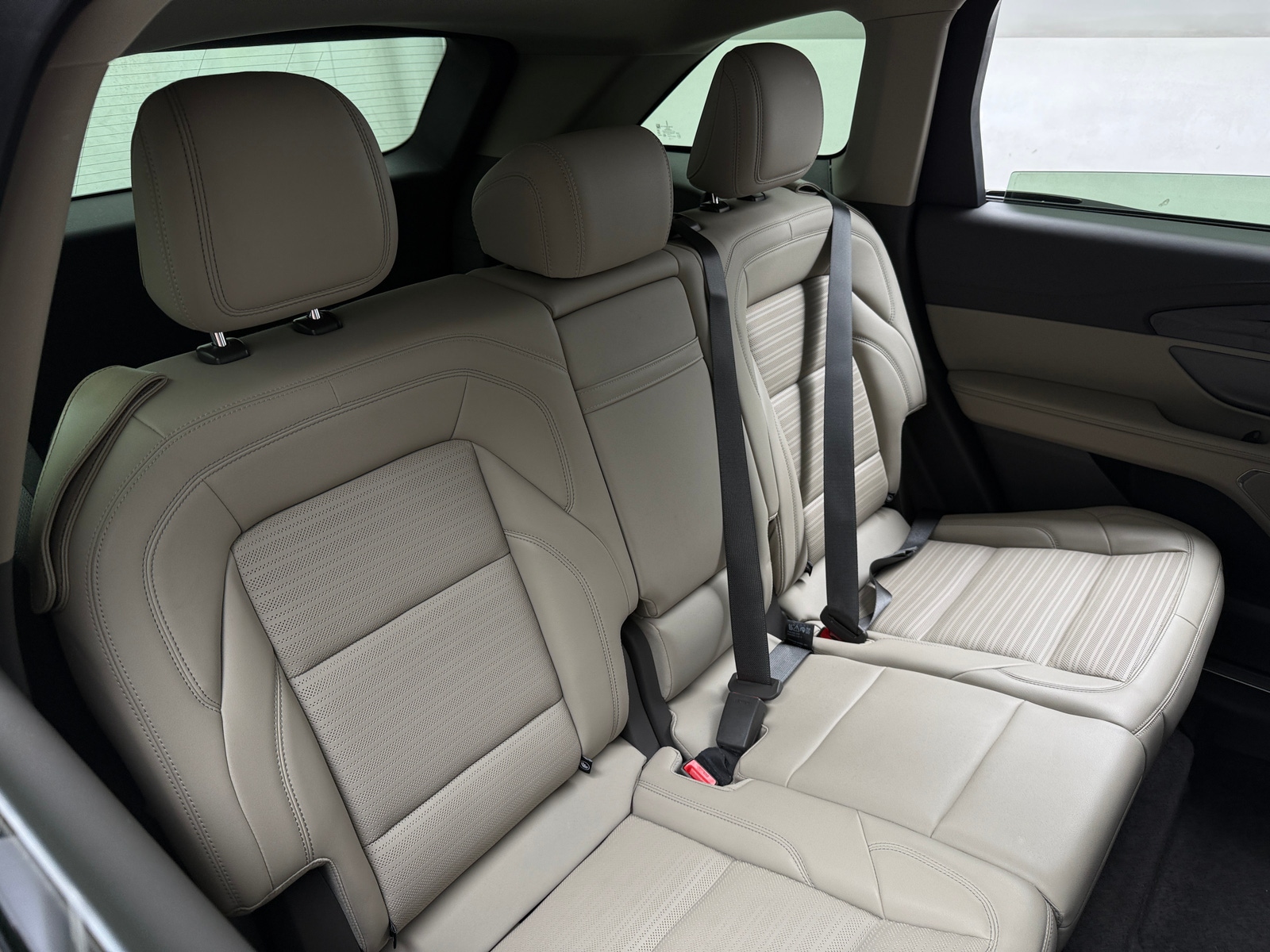 Thumbnail: 2024 Lincoln Nautilus - 5