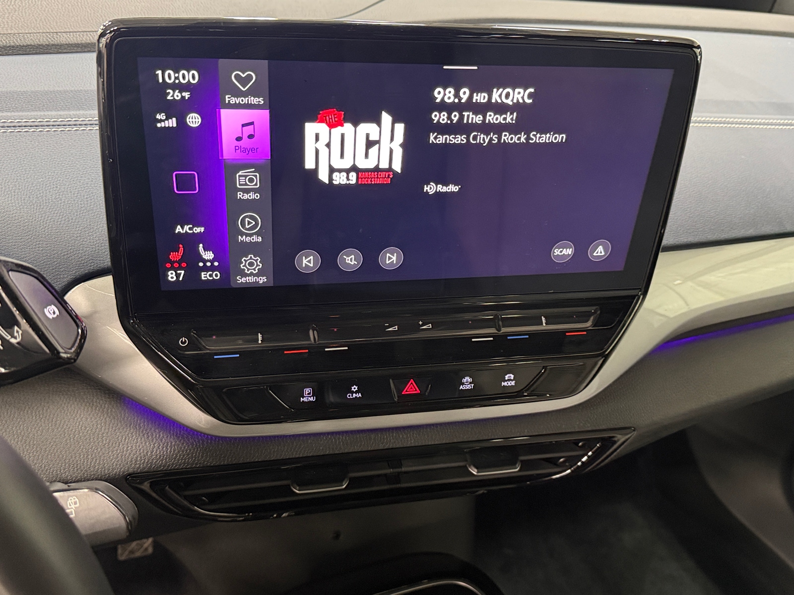 Thumbnail: 2024 Volkswagen ID.4 - 3