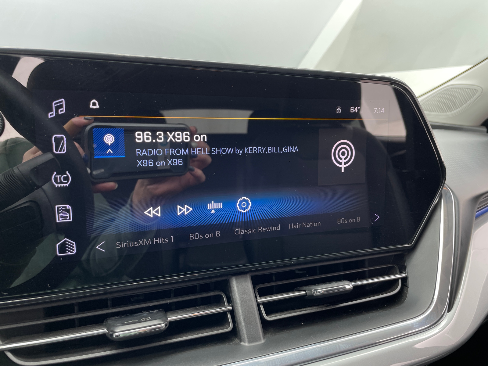 Thumbnail: 2024 Chevrolet Trax - 4