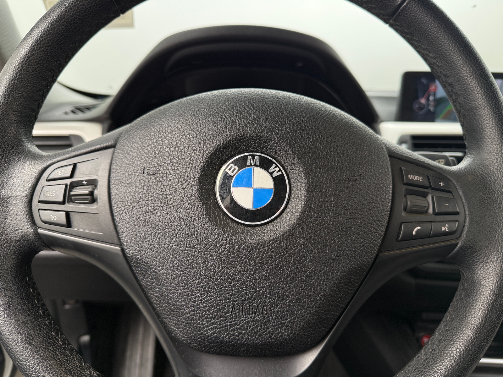 Thumbnail: 2014 BMW 3 Series - 4