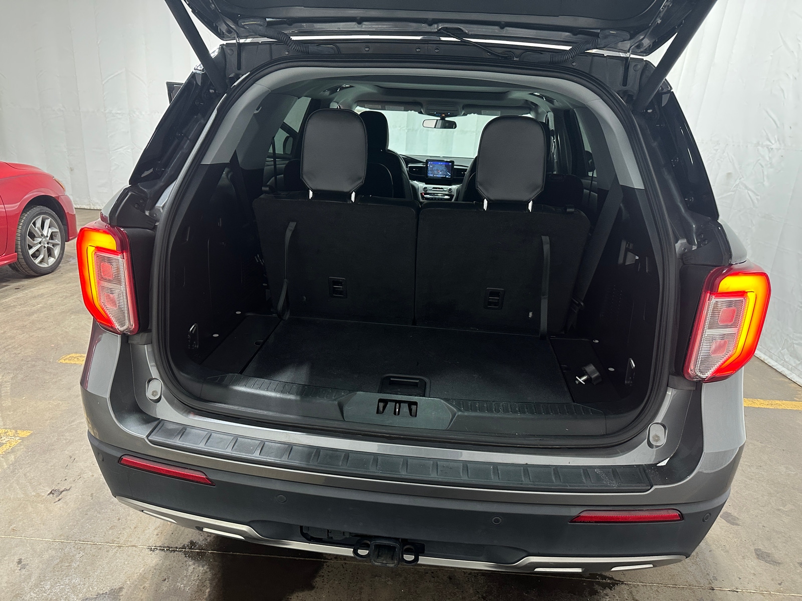 Thumbnail: 2023 Ford Explorer - 7