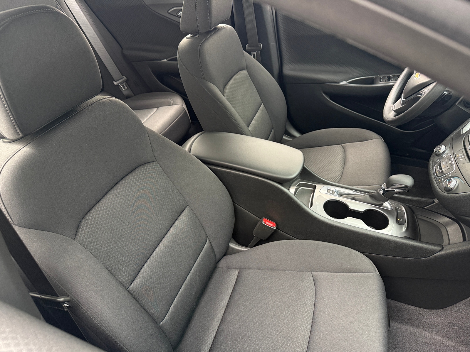 Thumbnail: 2024 Chevrolet Malibu - 2