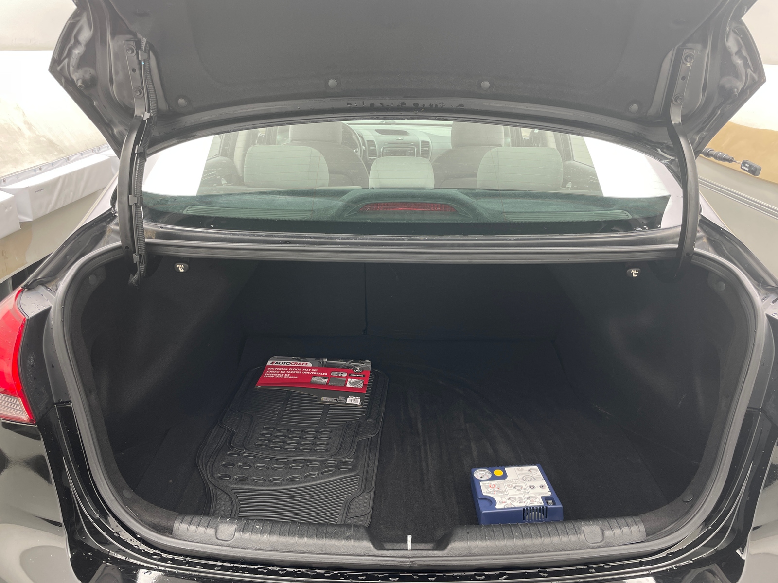 Thumbnail: 2018 Kia Forte - 7