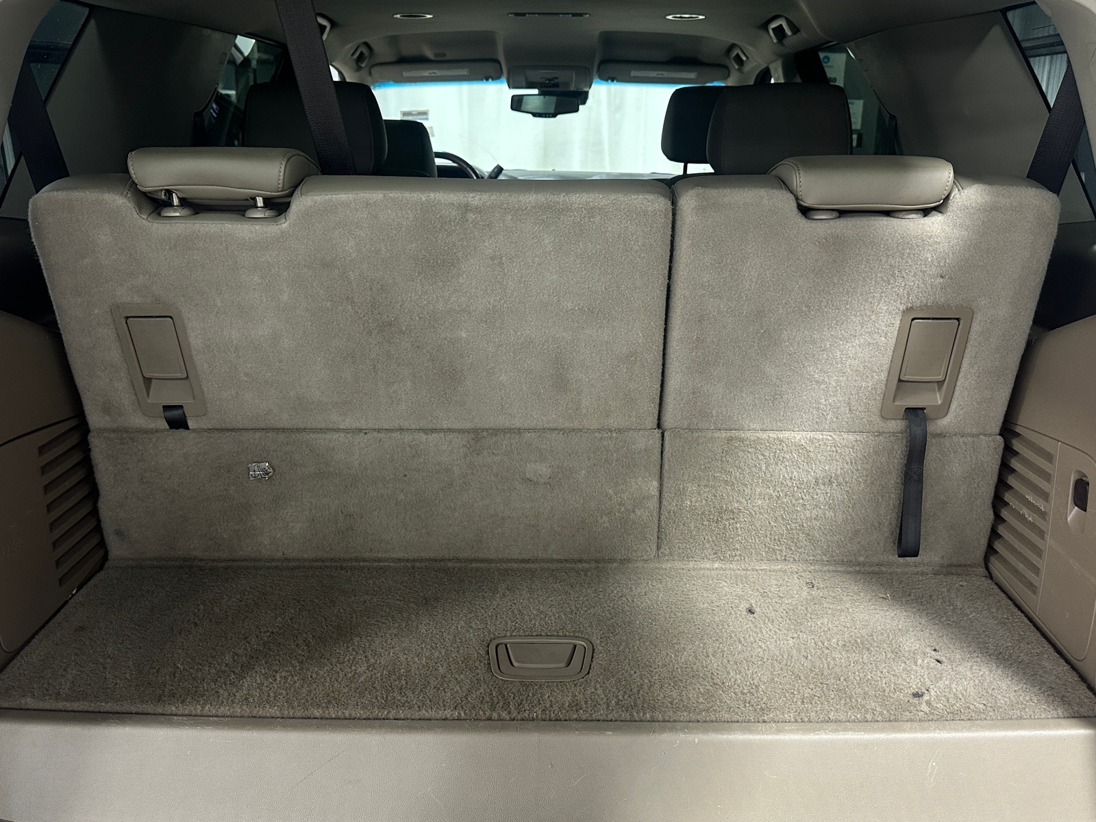 Thumbnail: 2019 Chevrolet Tahoe - 6