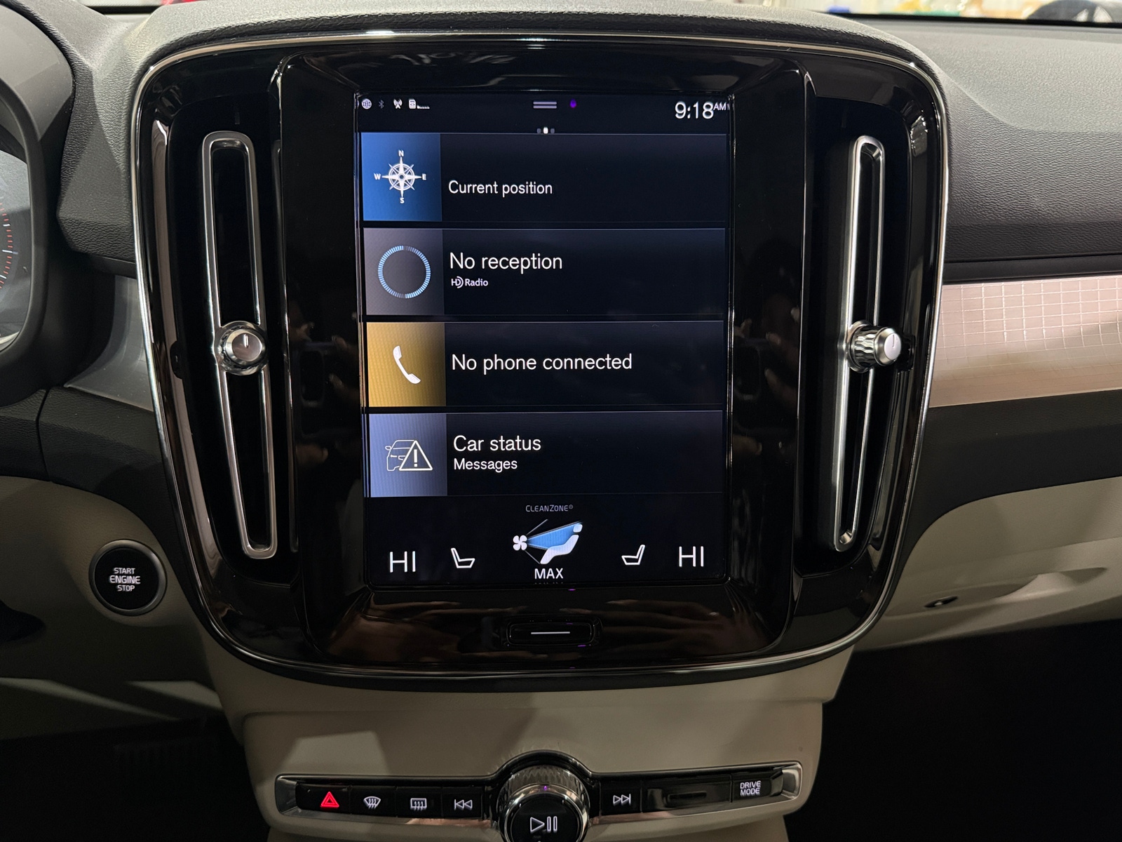 Thumbnail: 2021 Volvo XC40 - 3