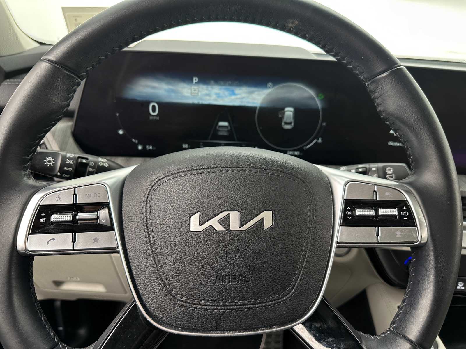 Thumbnail: 2024 Kia Telluride - 4