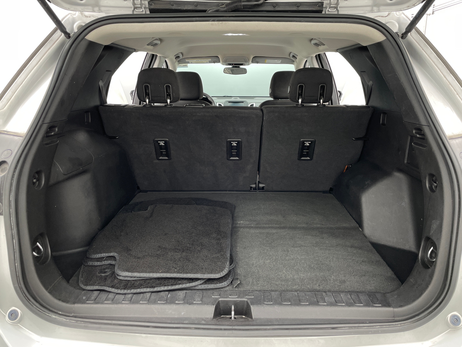 Thumbnail: 2018 Chevrolet Equinox - 7