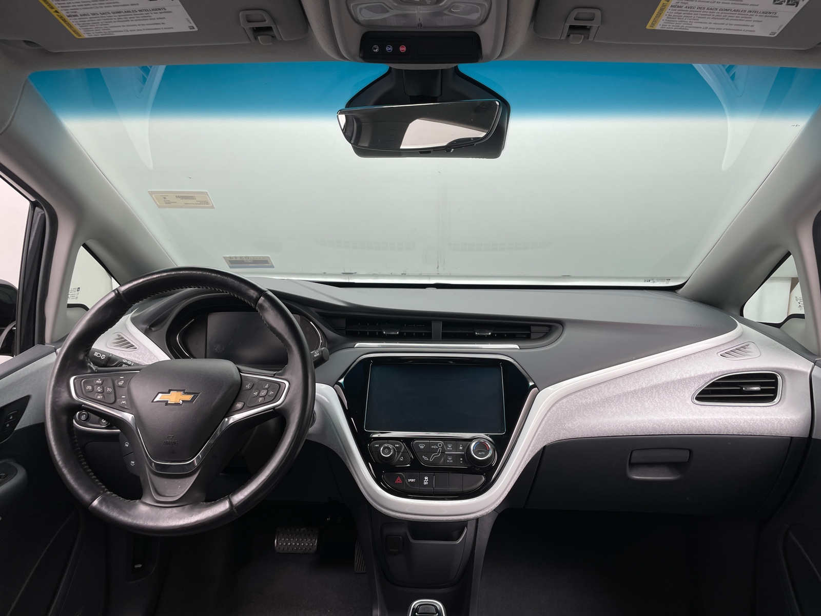 Thumbnail: 2020 Chevrolet Bolt EV - 2