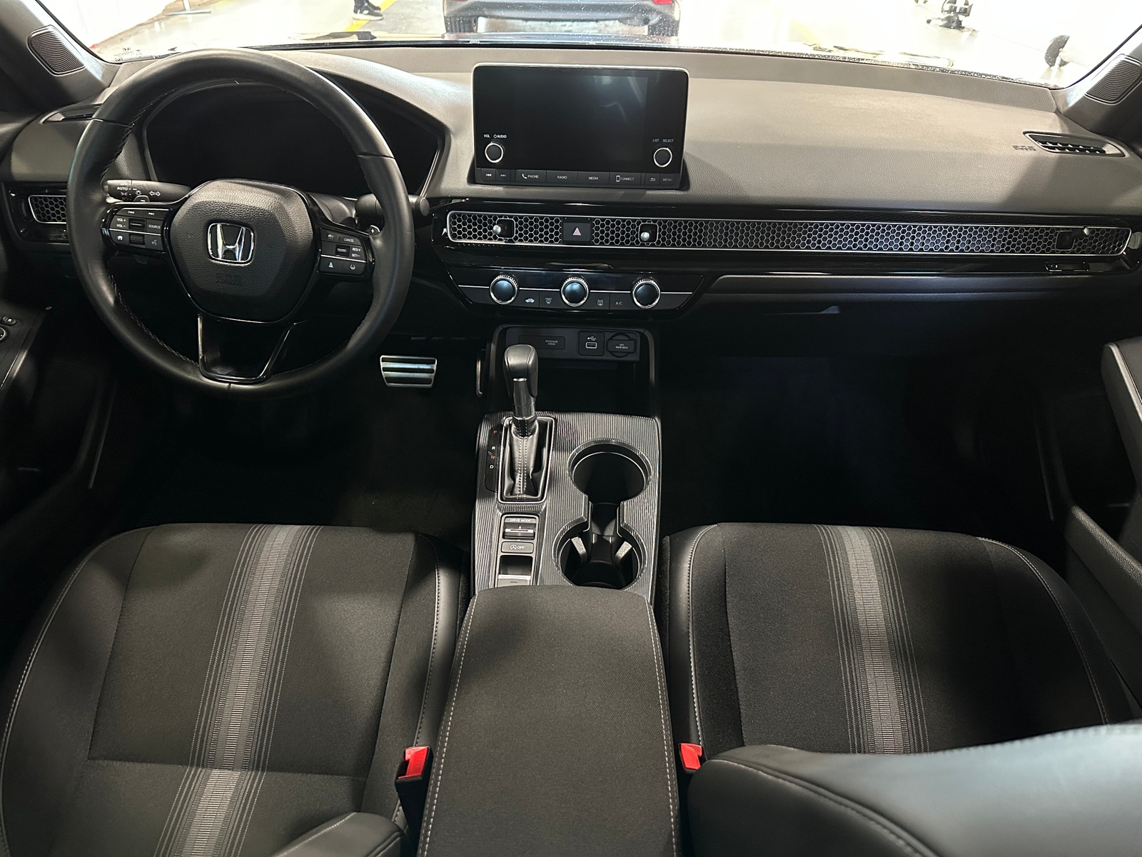 Thumbnail: 2024 Honda Civic - 3