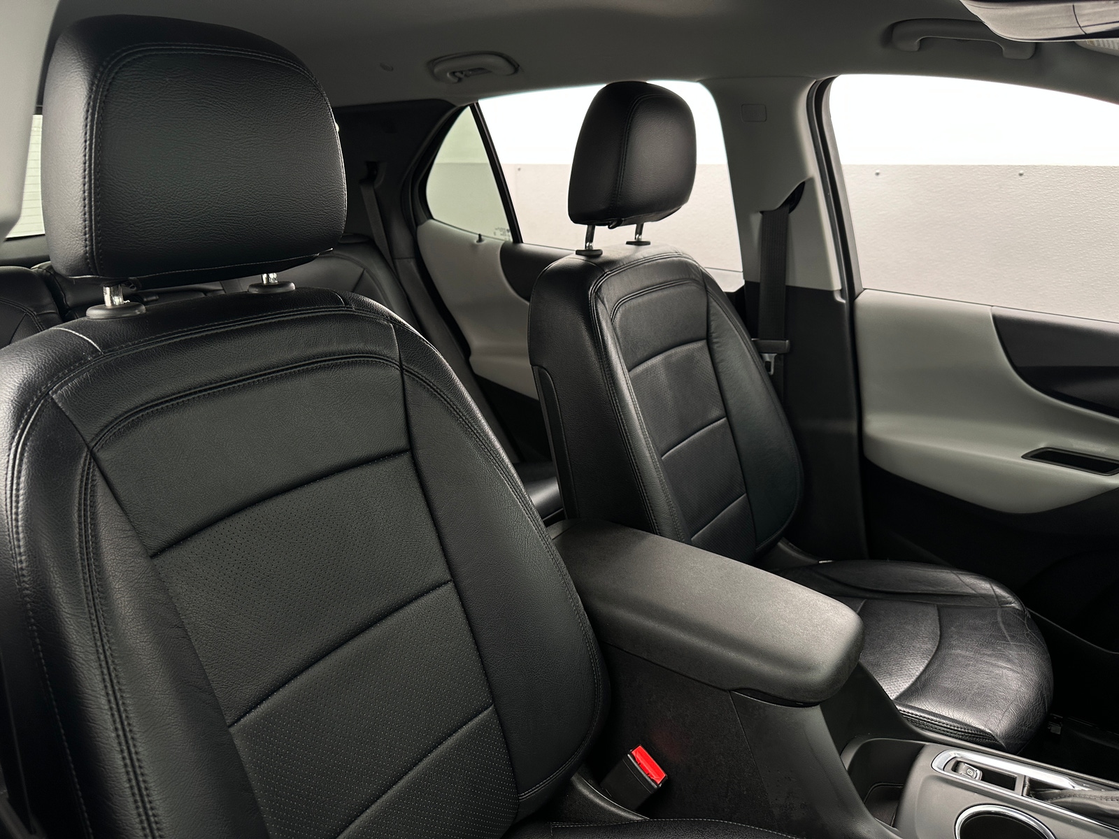 Thumbnail: 2019 Chevrolet Equinox - 2