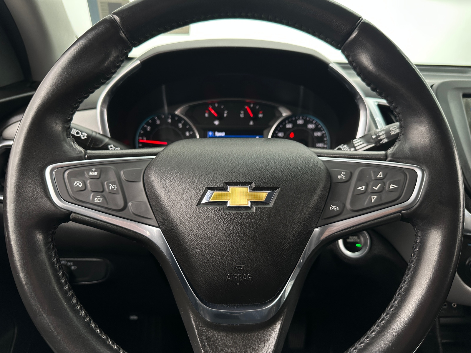 Thumbnail: 2019 Chevrolet Equinox - 5