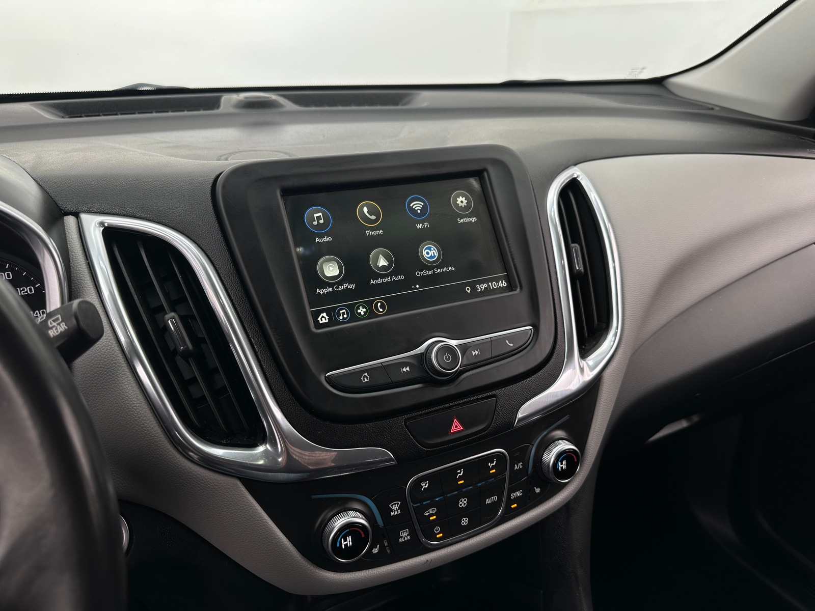 Thumbnail: 2019 Chevrolet Equinox - 4