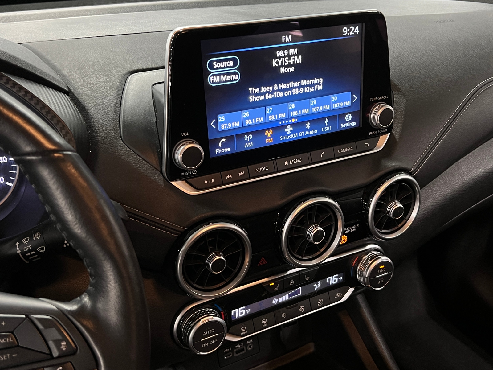 Thumbnail: 2022 Nissan Sentra - 4