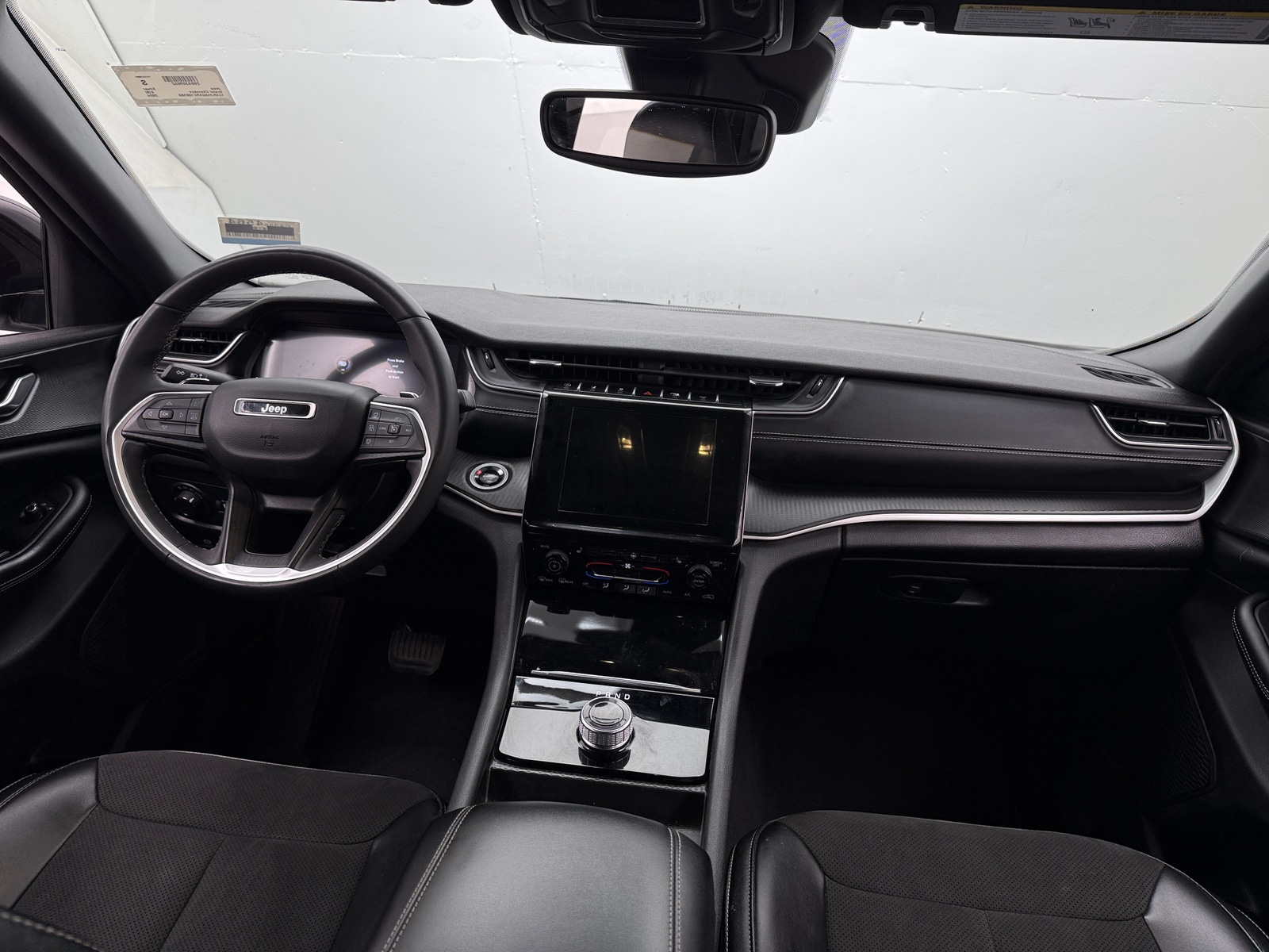 Thumbnail: 2024 Jeep Grand Cherokee - 3