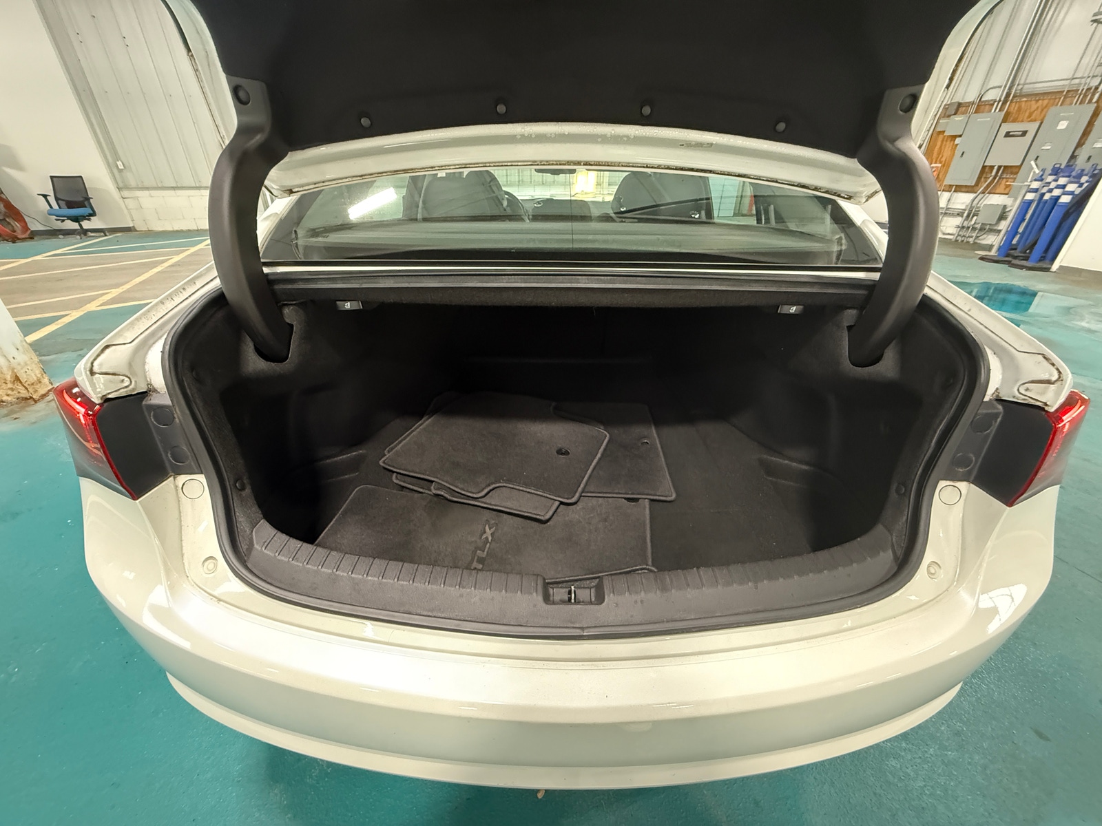 Thumbnail: 2015 Acura TLX - 6