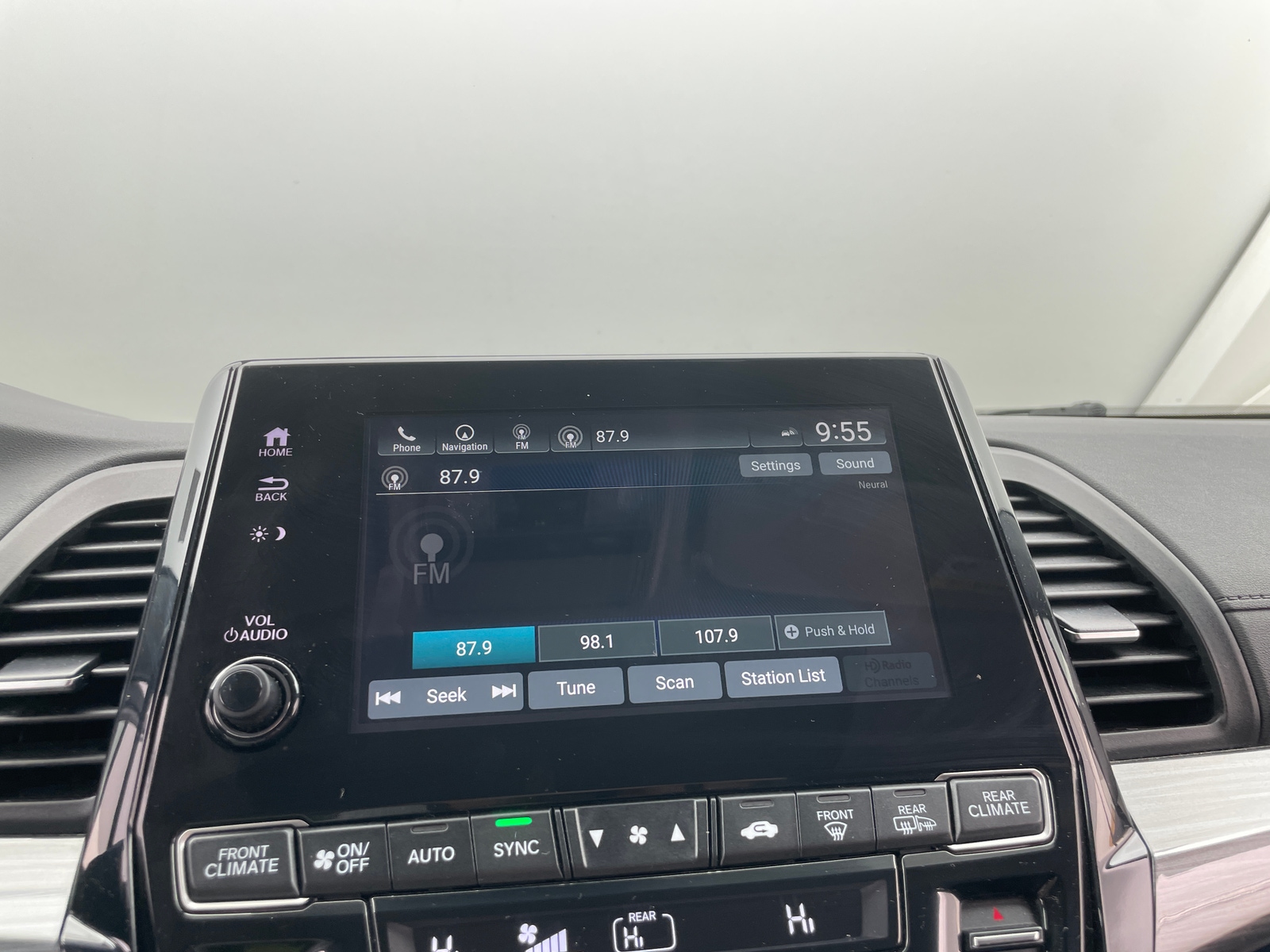 Thumbnail: 2023 Honda Odyssey - 3