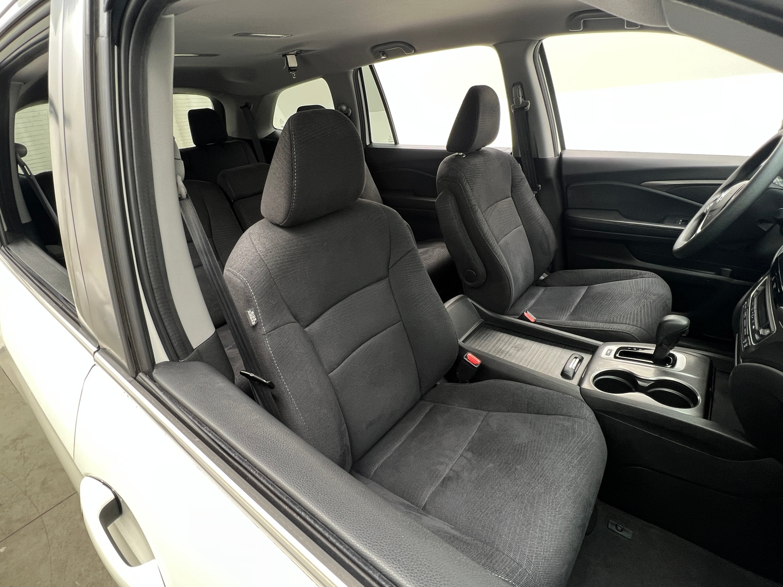 Thumbnail: 2018 Honda Pilot - 2