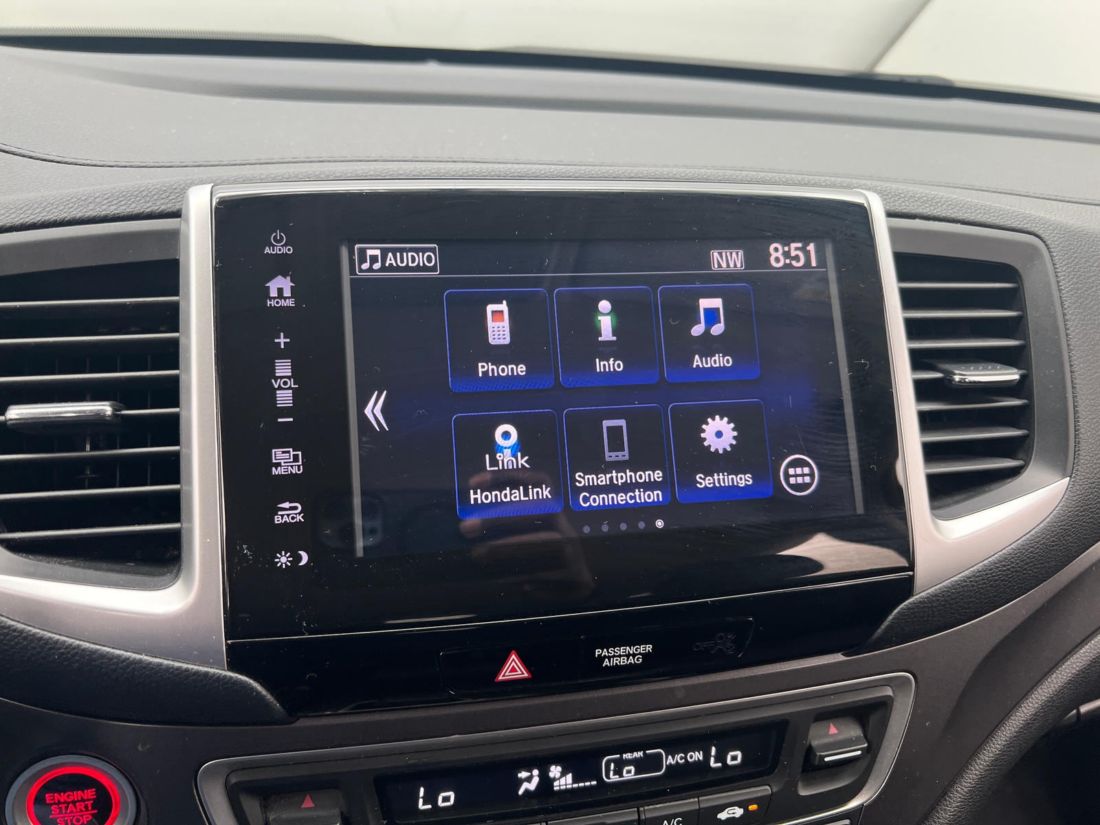 Thumbnail: 2018 Honda Pilot - 4