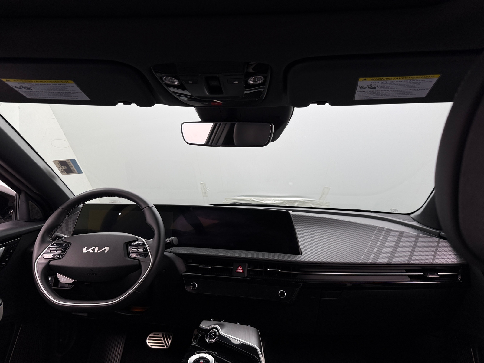 Thumbnail: 2023 Kia EV6 - 2