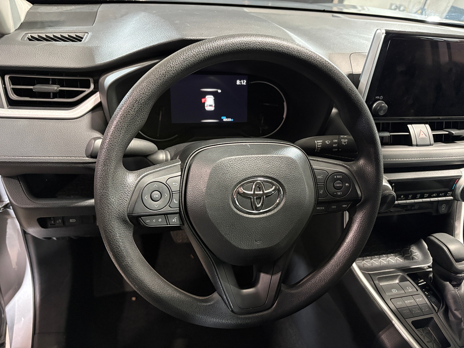 Thumbnail: 2024 Toyota RAV4 - 5