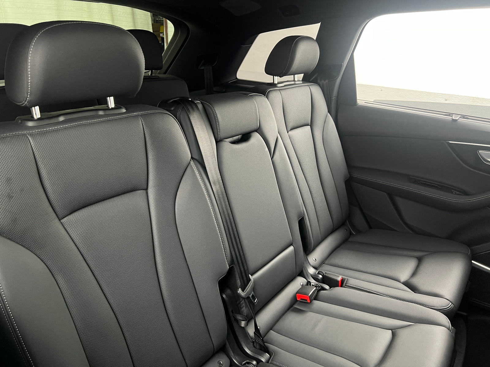 Thumbnail: 2025 Audi Q7 - 5