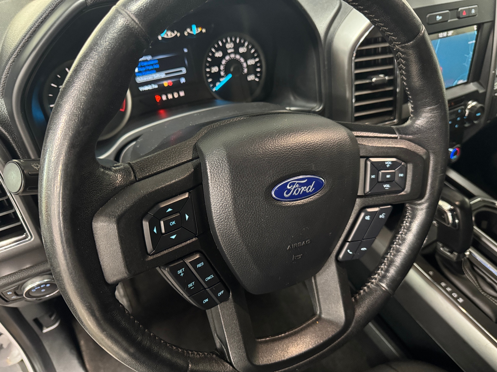 Thumbnail: 2019 Ford Econoline - 5