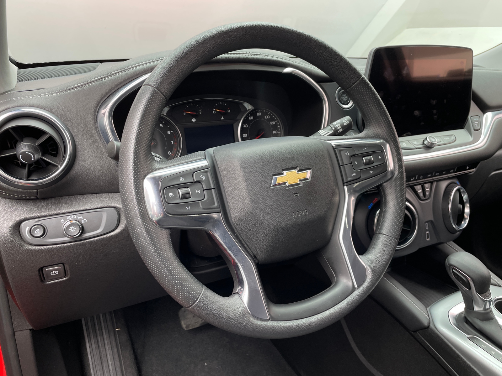 Thumbnail: 2025 Chevrolet Blazer - 5