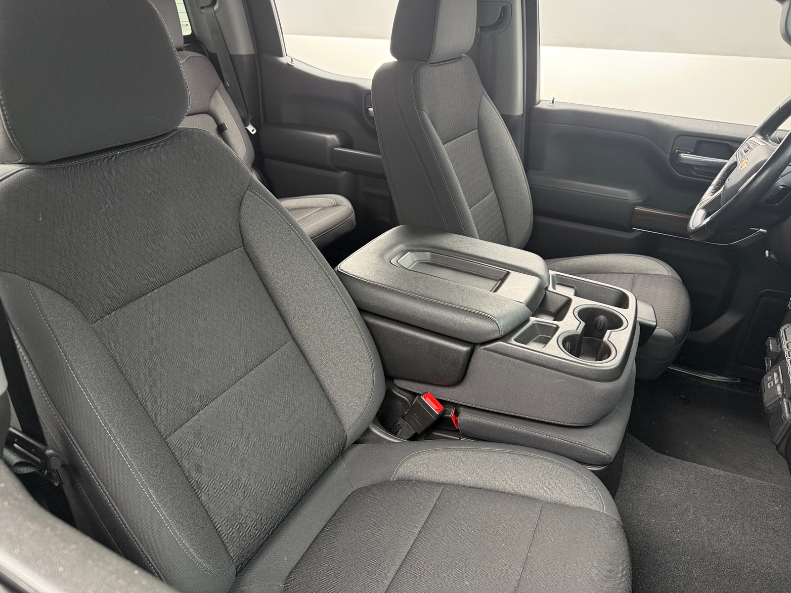 Thumbnail: 2021 Chevrolet Silverado 1500 - 2