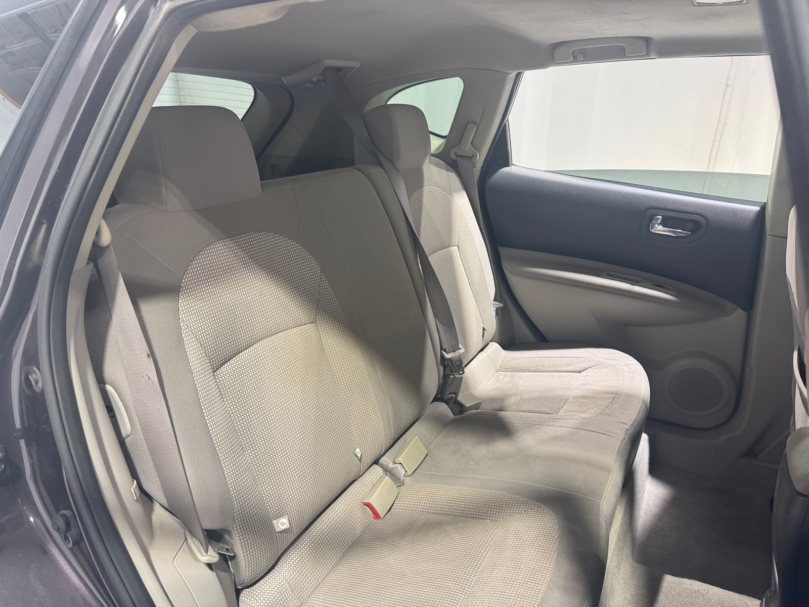 Thumbnail: 2011 Nissan Rogue - 6