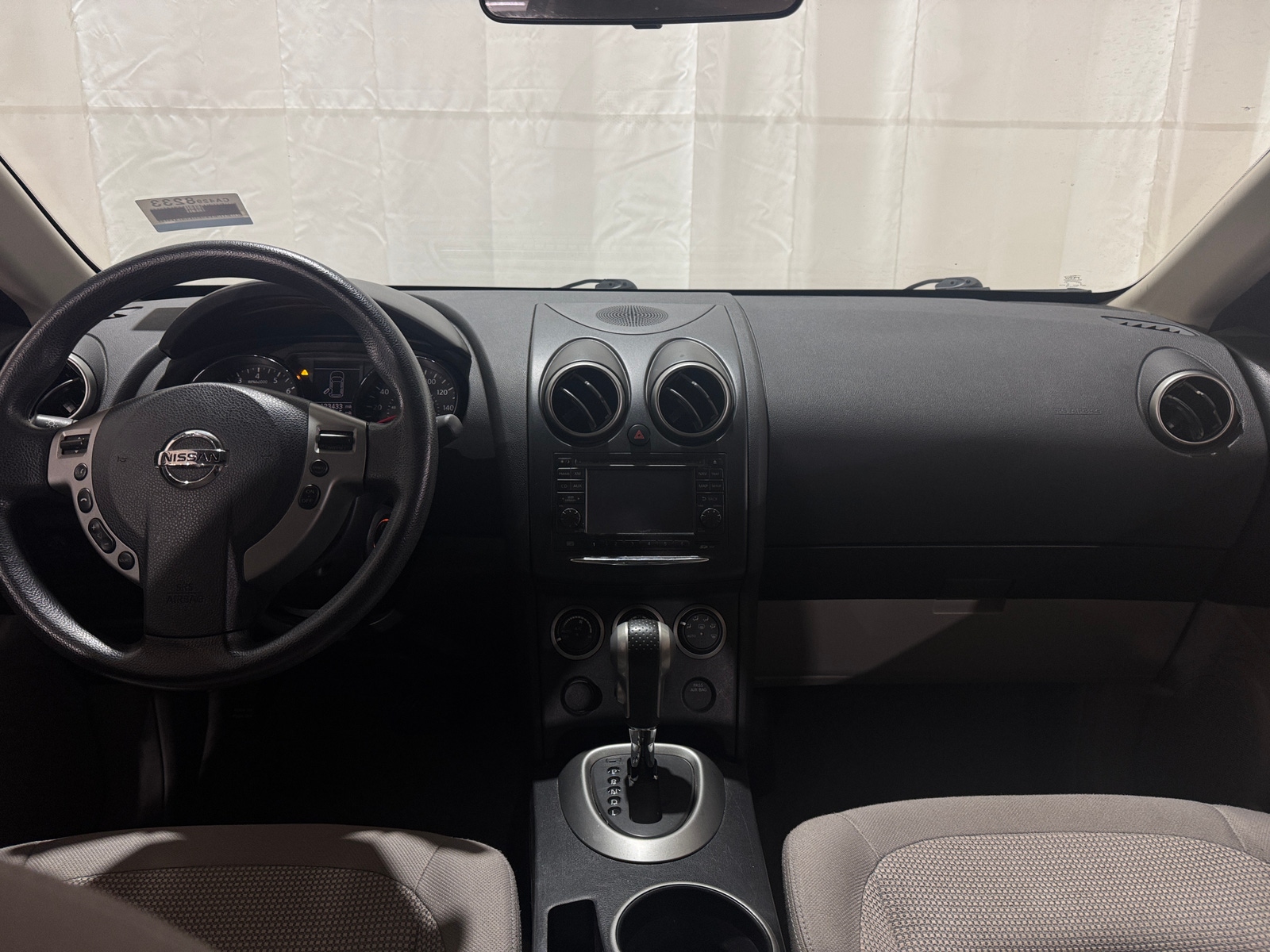 Thumbnail: 2011 Nissan Rogue - 3