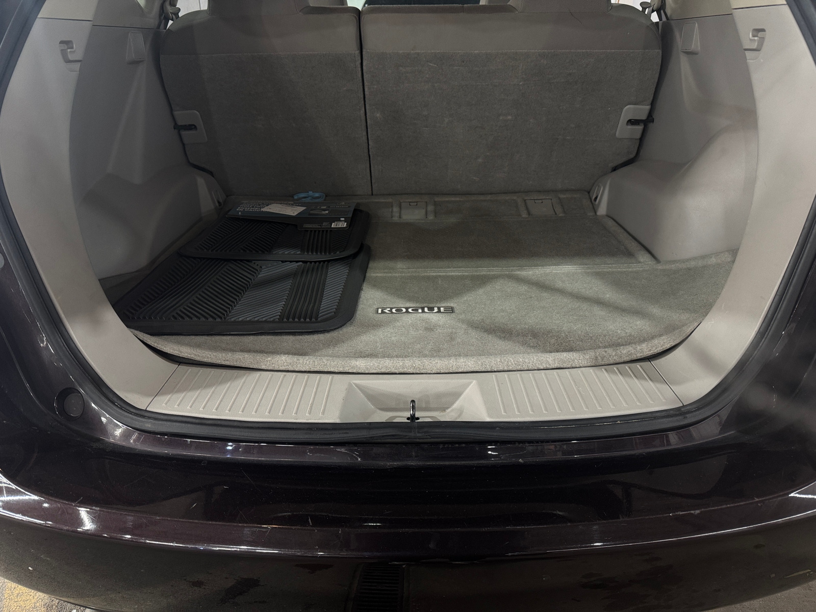 Thumbnail: 2011 Nissan Rogue - 7