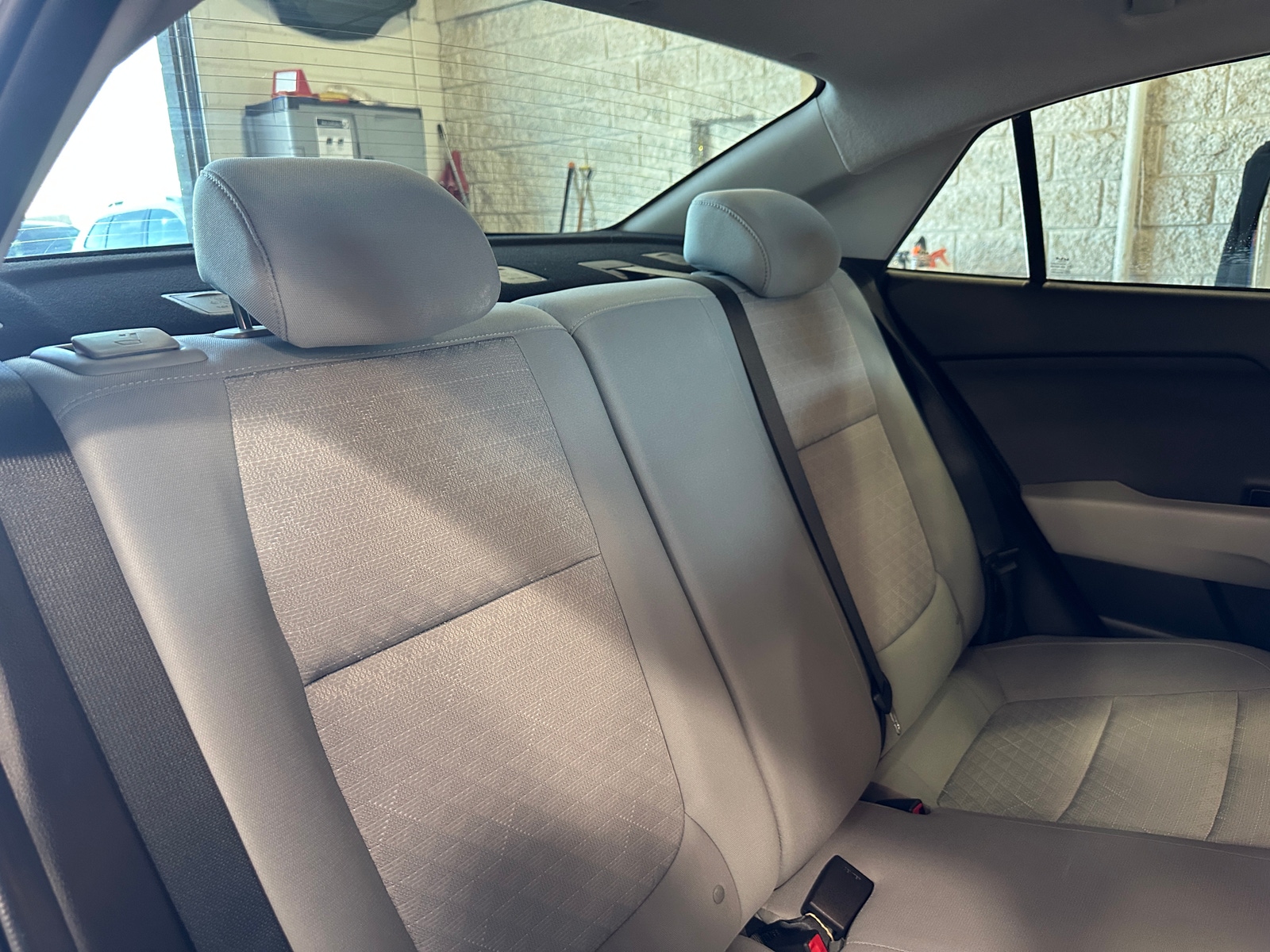 Thumbnail: 2023 Kia Rio - 6