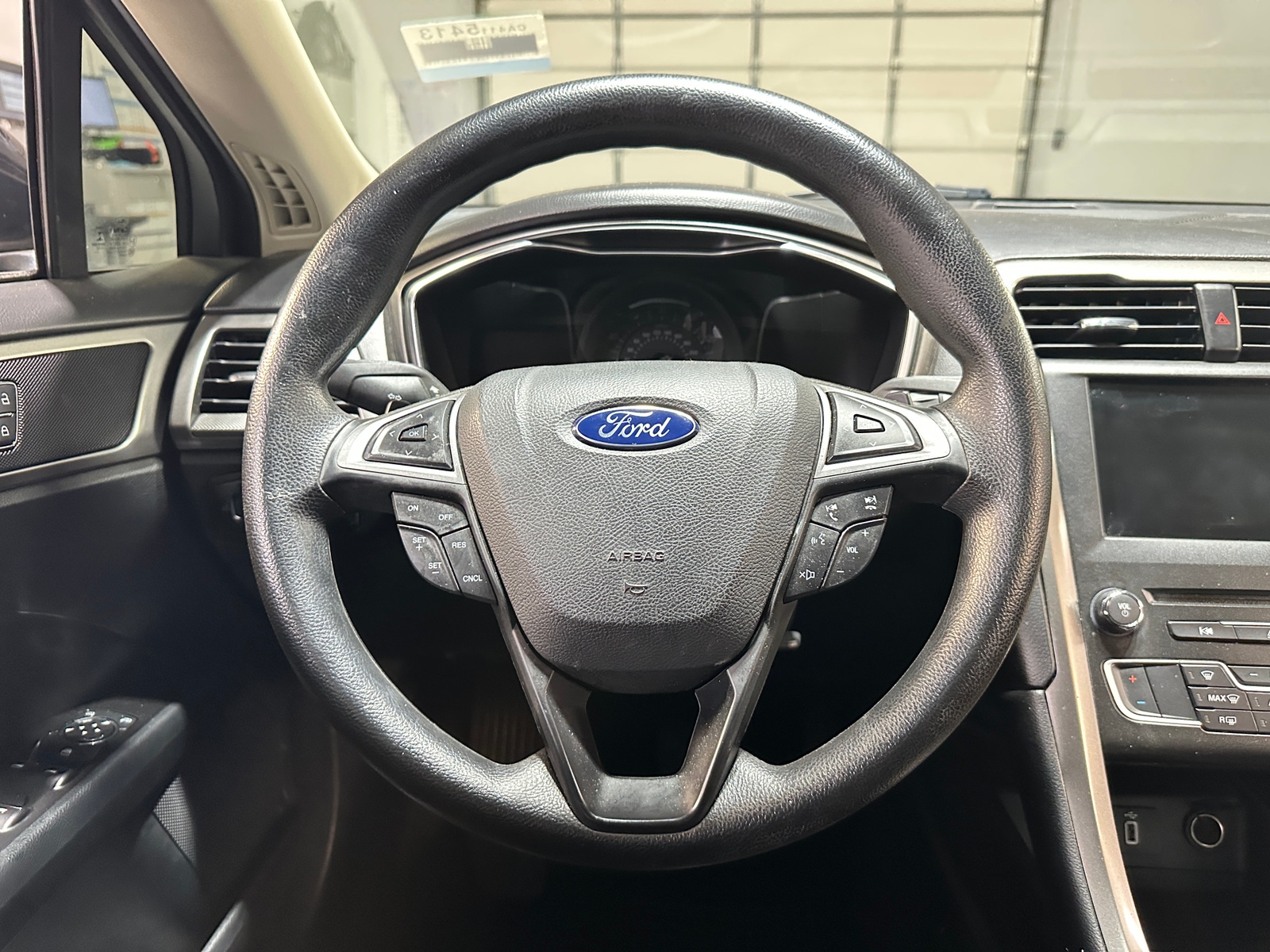 Thumbnail: 2017 Ford Fusion - 5