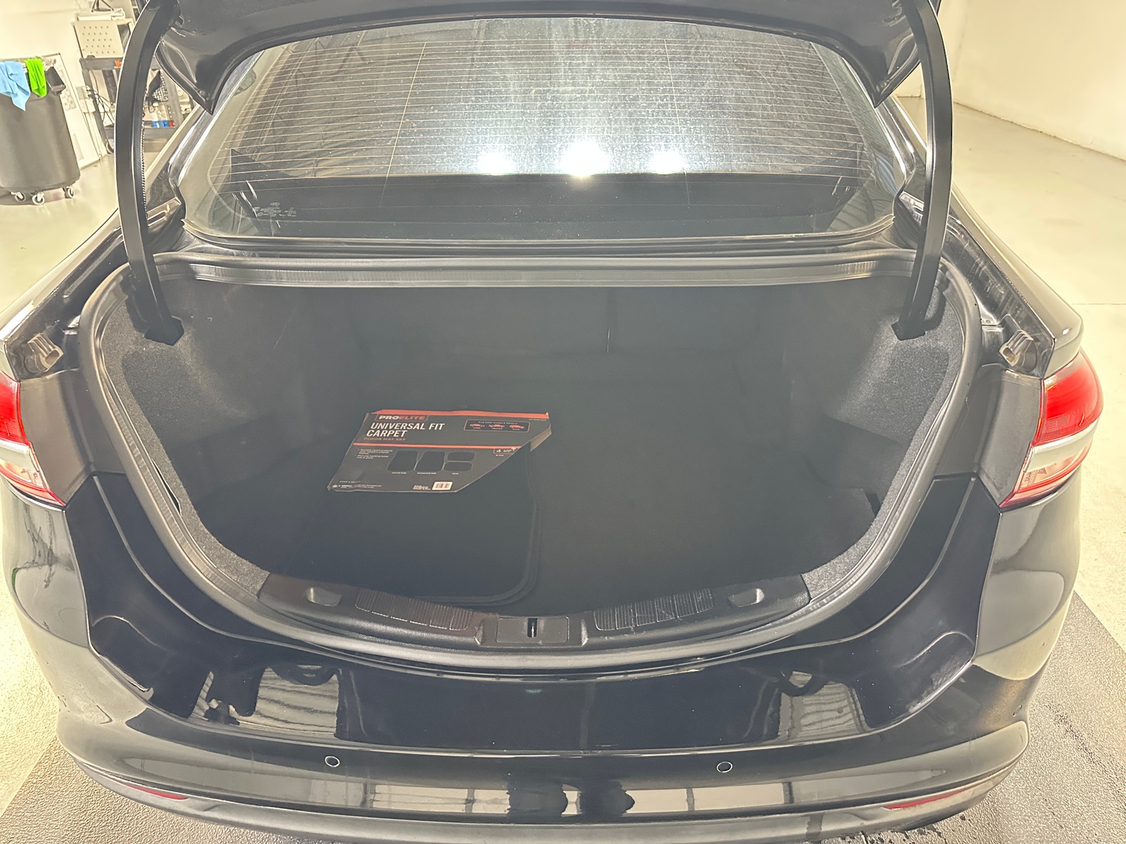 Thumbnail: 2017 Ford Fusion - 7