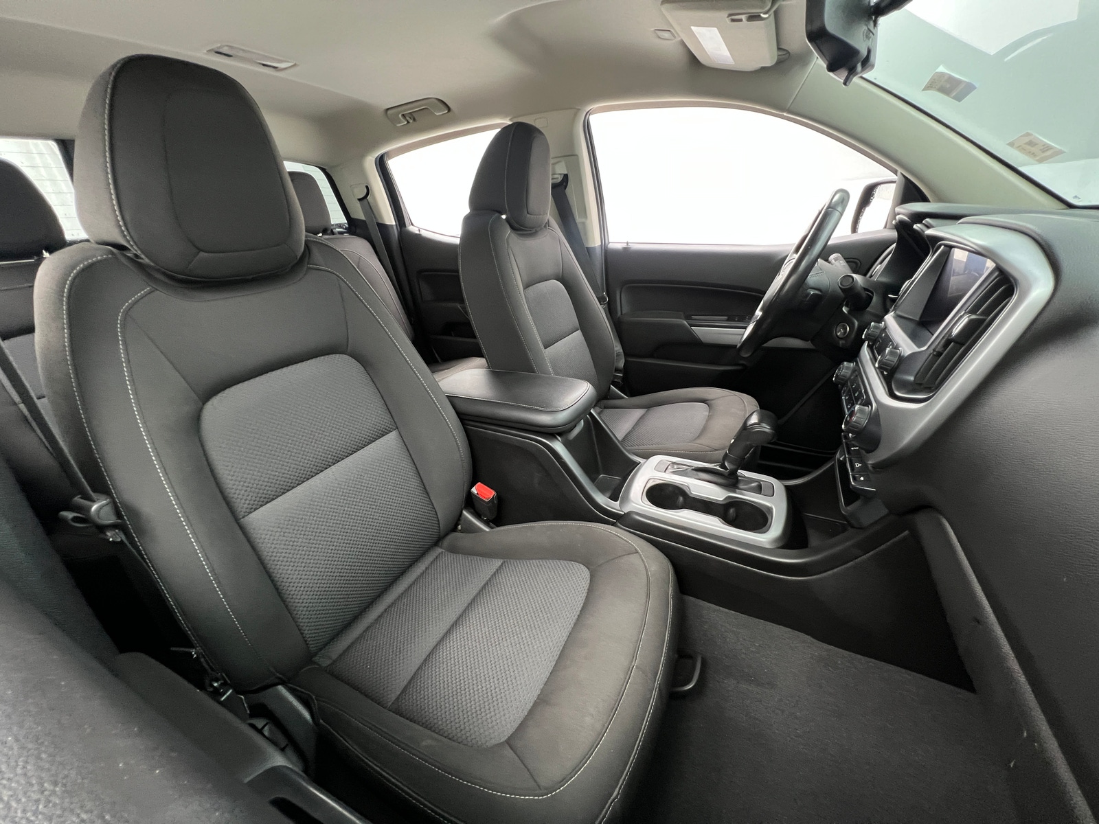 Thumbnail: 2019 Chevrolet Colorado - 2