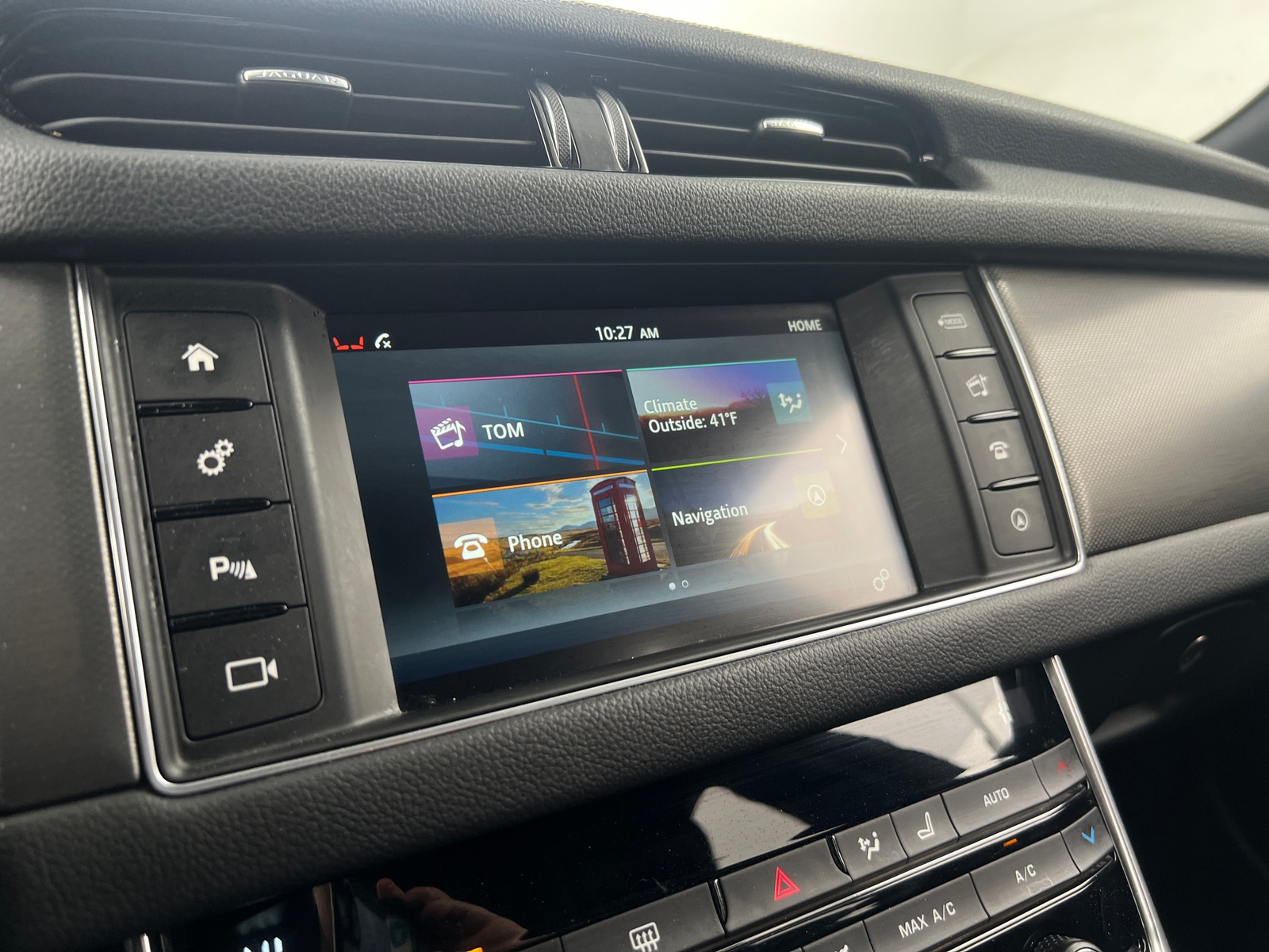 Thumbnail: 2016 Jaguar XF - 3