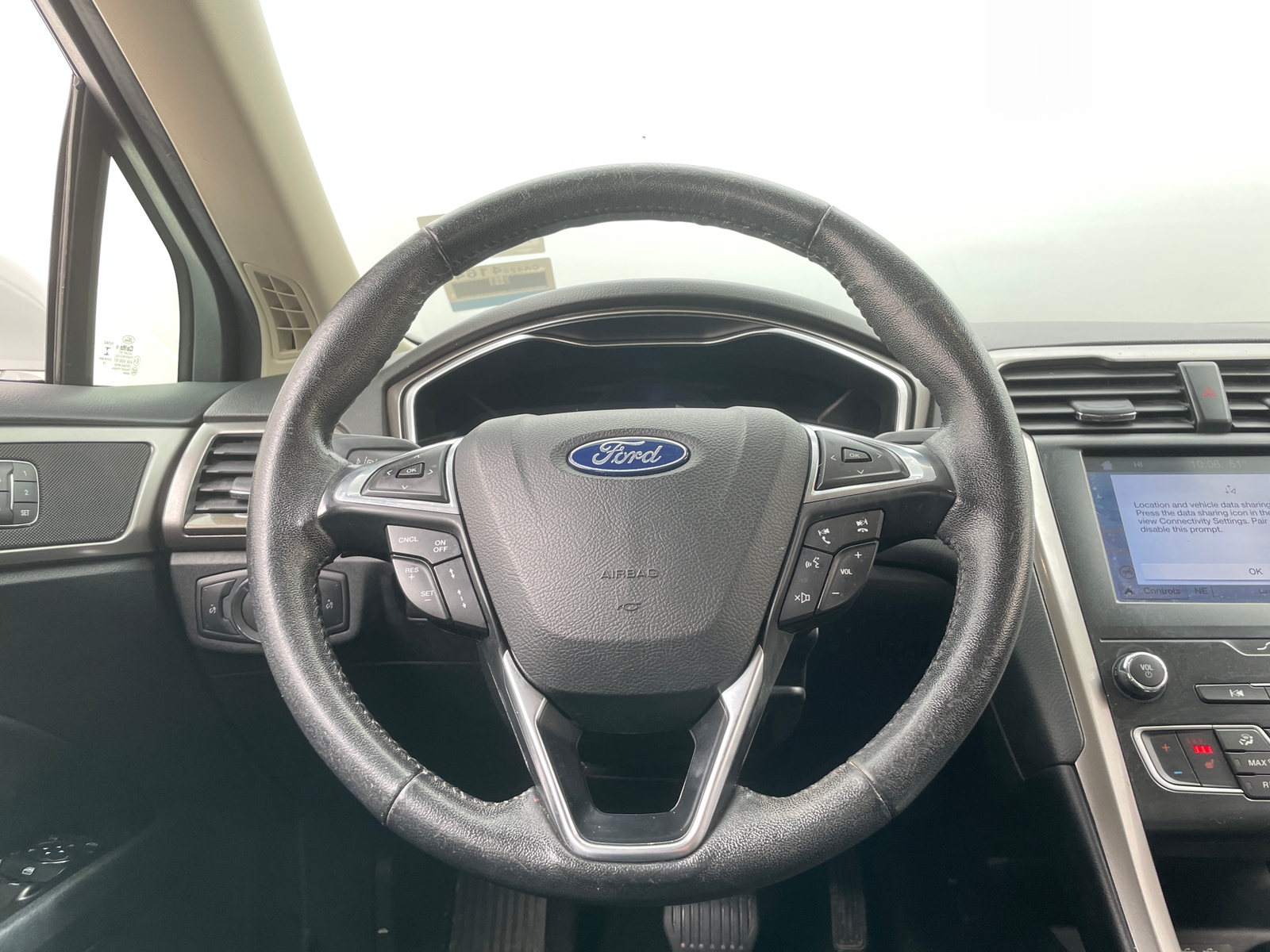 Thumbnail: 2019 Ford Fusion - 4