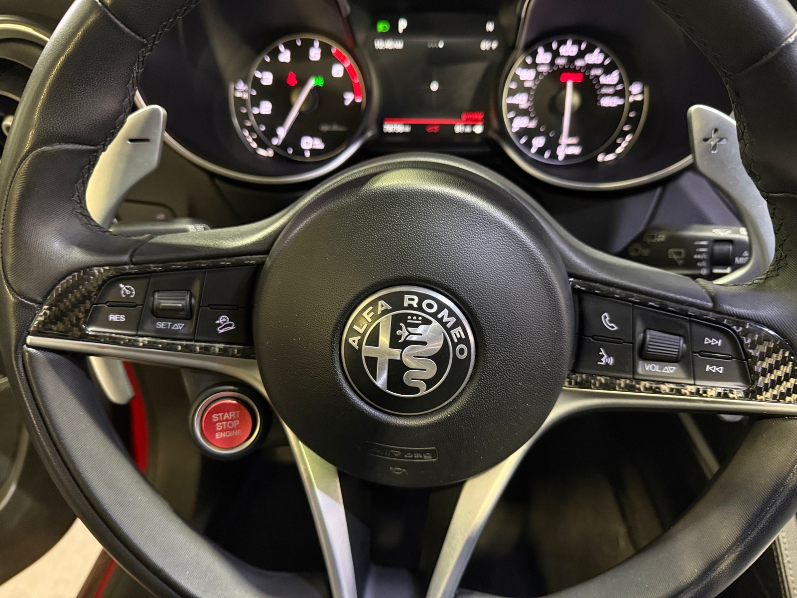 Thumbnail: 2019 Alfa Romeo Stelvio - 4