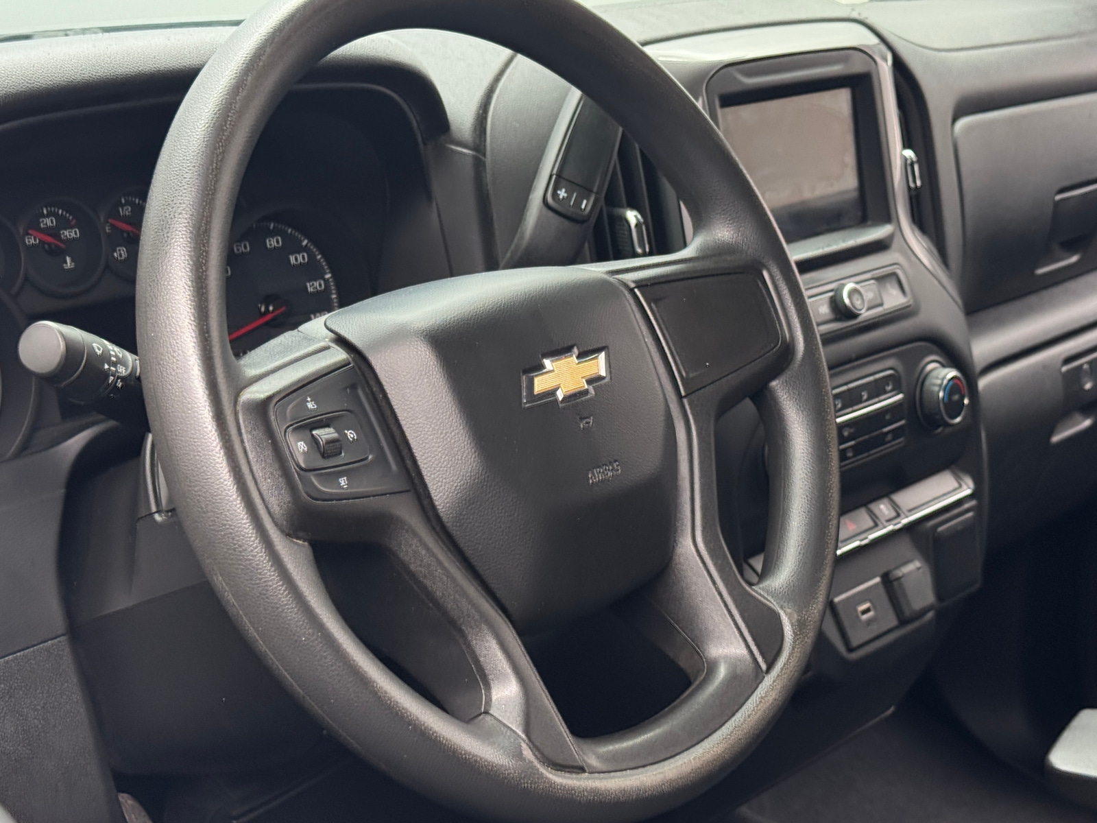 Thumbnail: 2019 Chevrolet Silverado 1500 - 5
