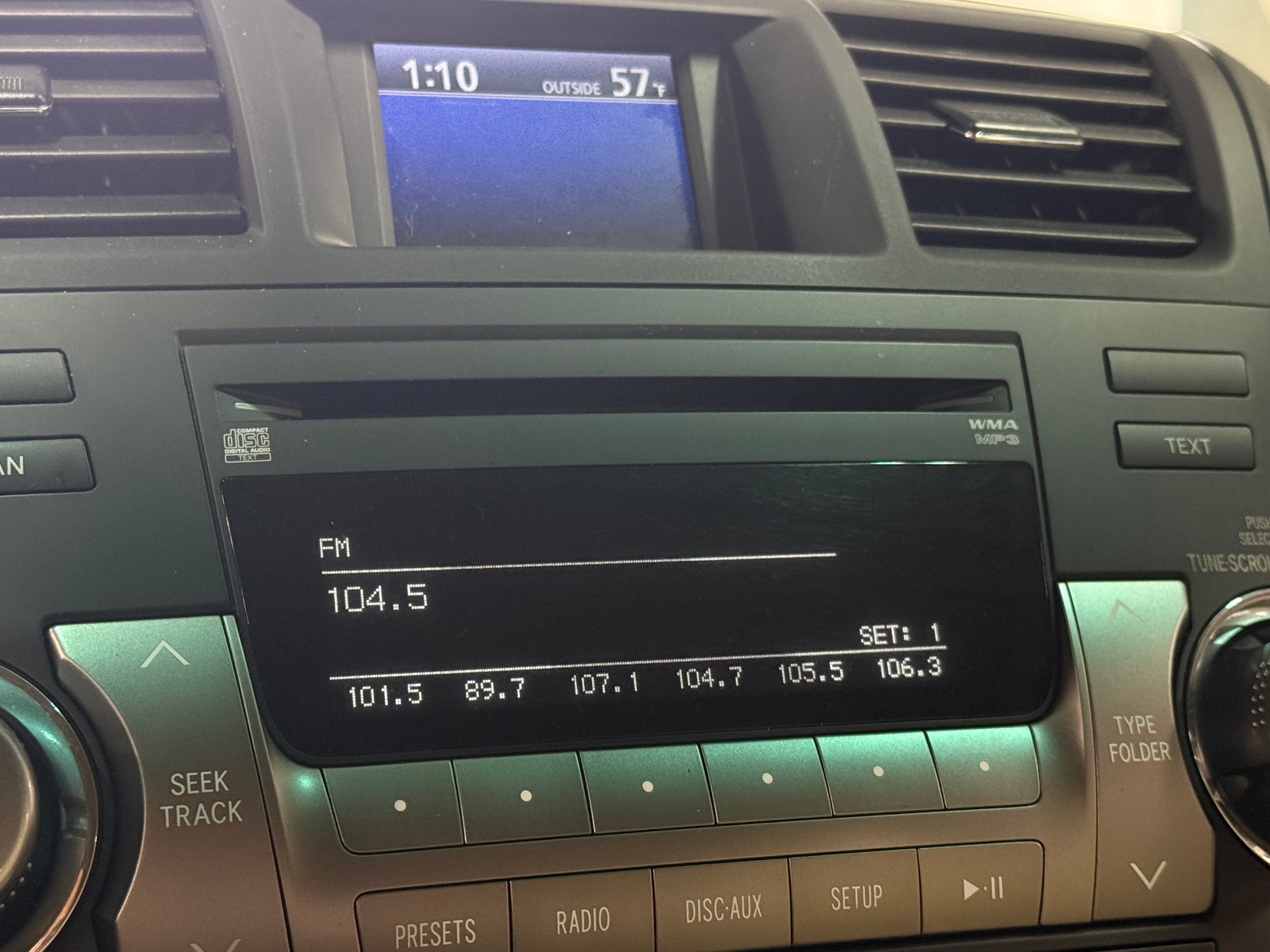 Thumbnail: 2012 Toyota Highlander - 4