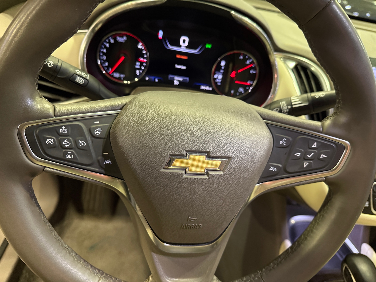 Thumbnail: 2024 Chevrolet Malibu - 4