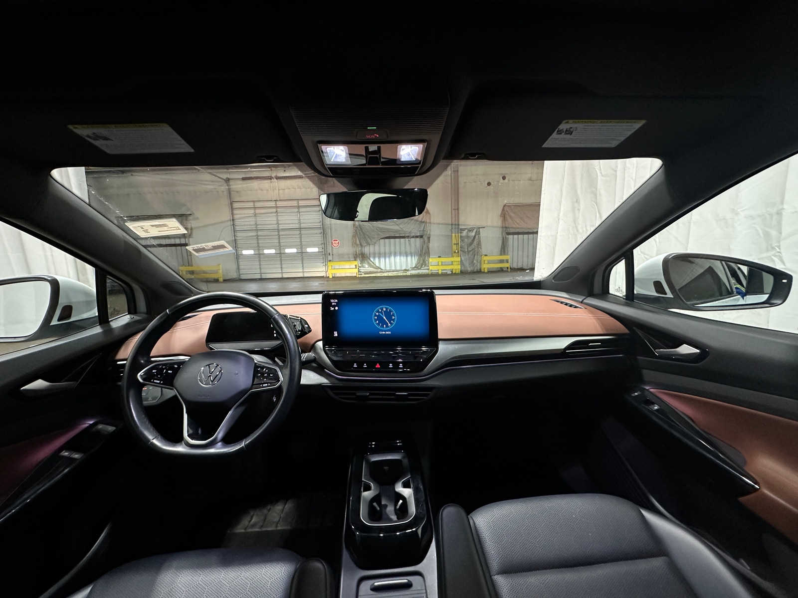 Thumbnail: 2021 Volkswagen ID.4 - 2