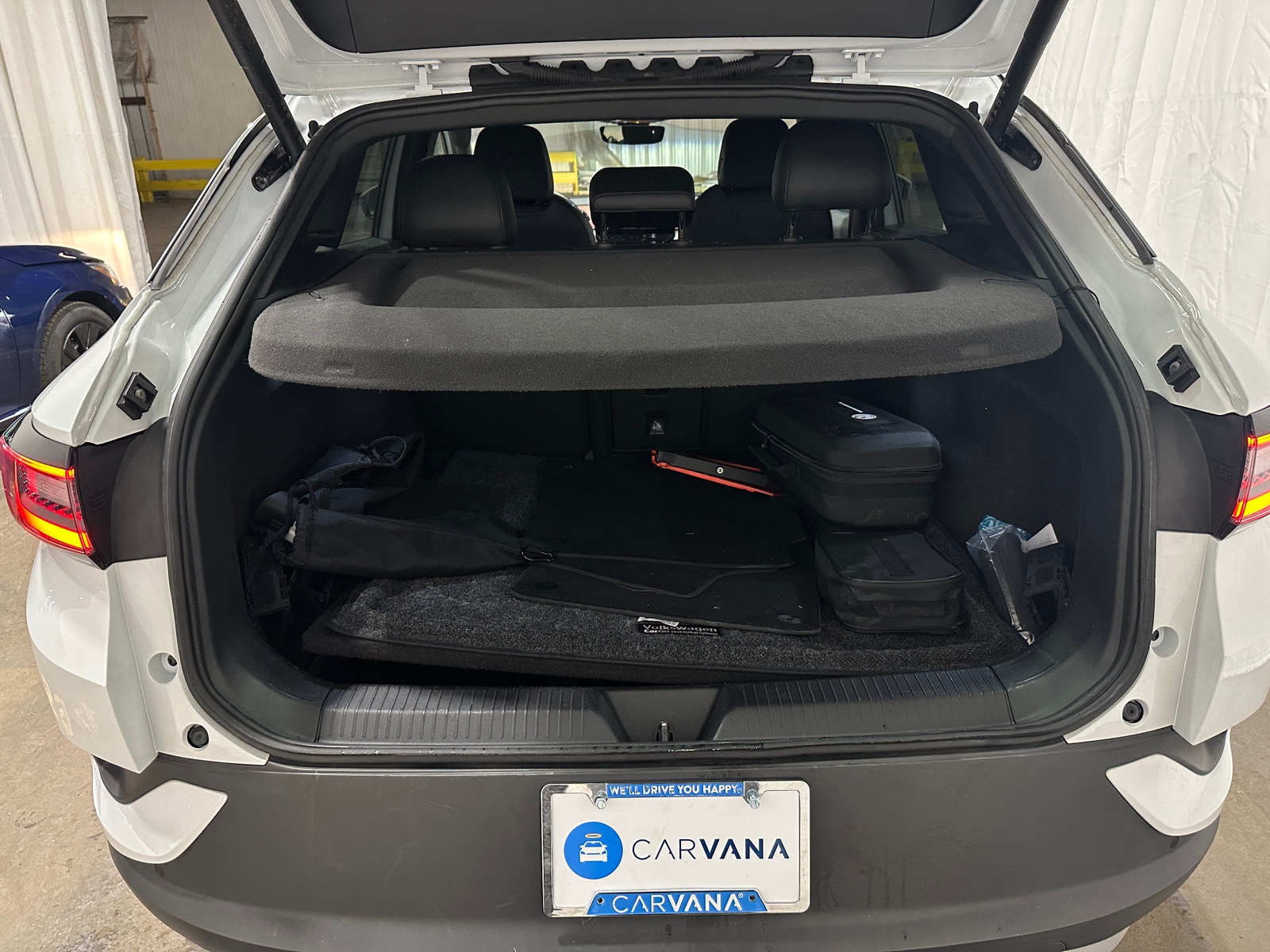 Thumbnail: 2021 Volkswagen ID.4 - 6