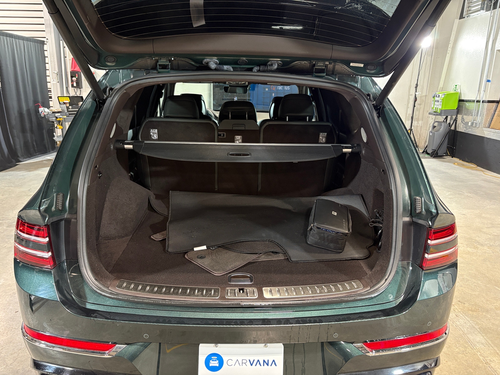 Thumbnail: 2022 Genesis GV80 - 6