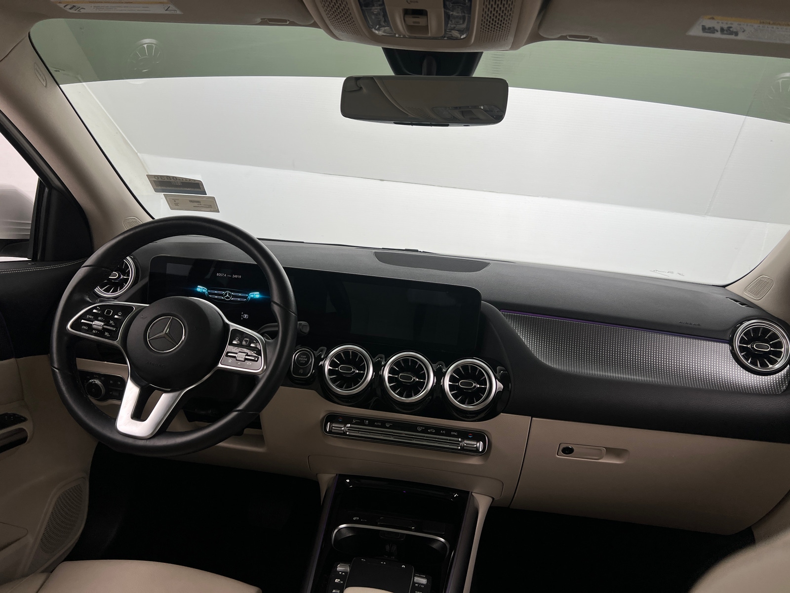 Thumbnail: 2022 Mercedes-Benz GLA - 2