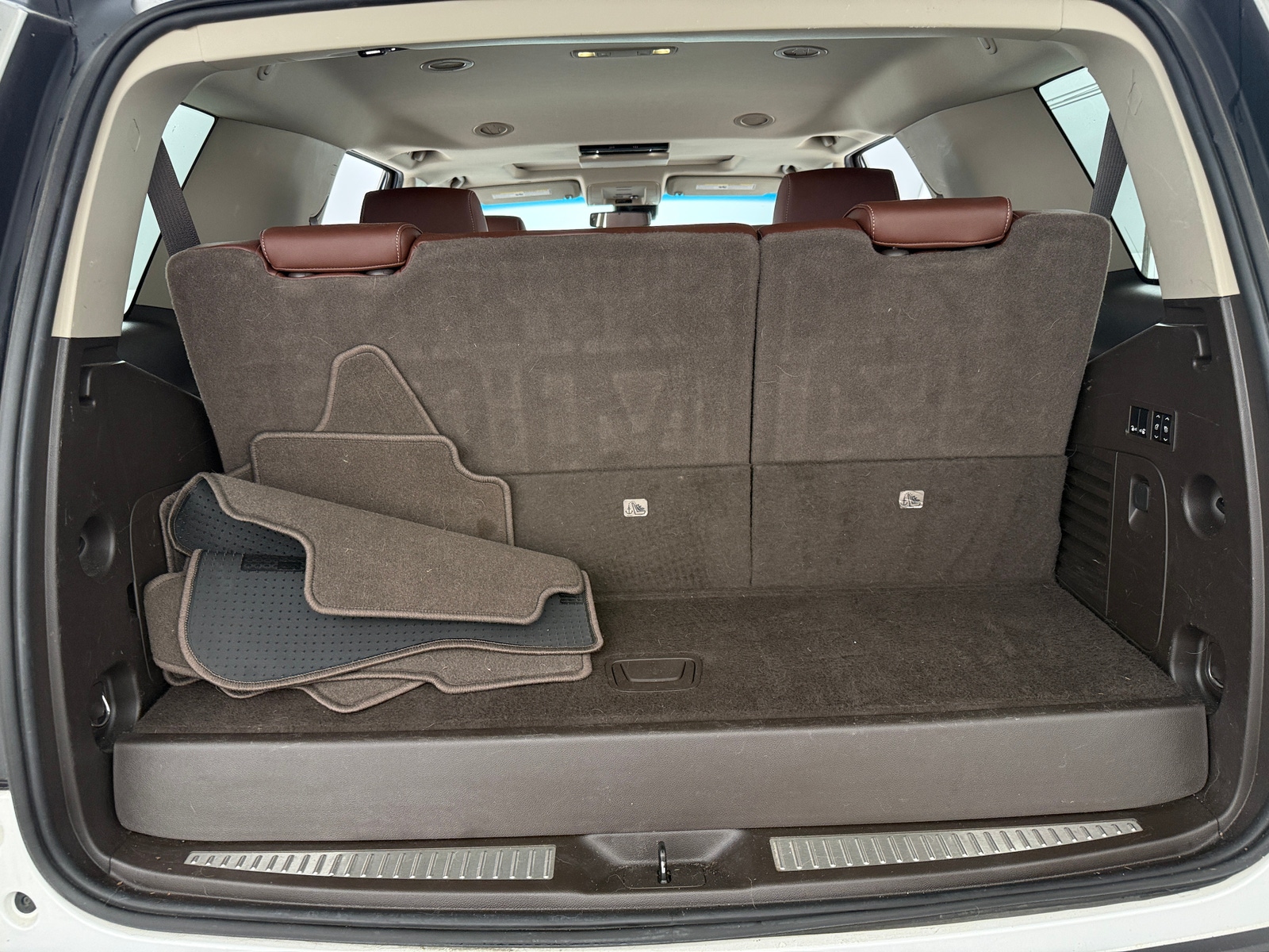 Thumbnail: 2018 Chevrolet Tahoe - 6